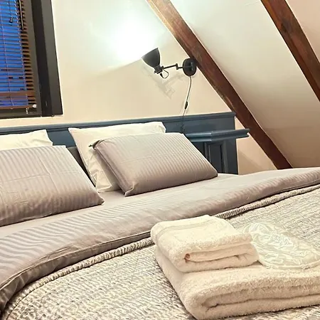Appartement Heart Of Cozy Loft With Fireplace *